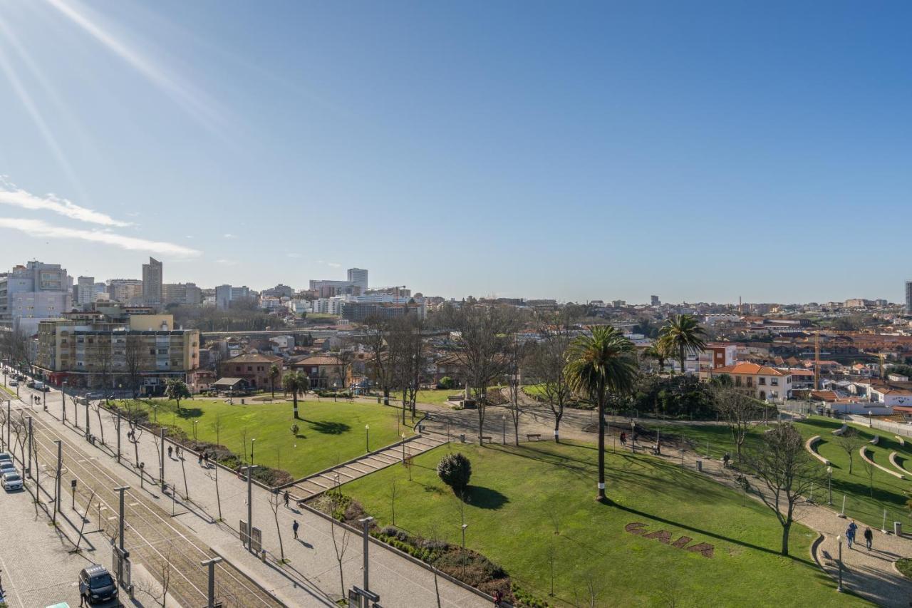 Lovely Bright Flat - Instaworthy City View Vila Nova de Gaia Exterior photo